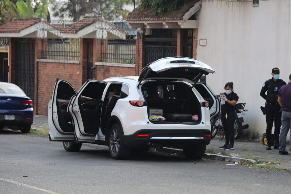 vehículo en el que se conducía la familia de Walter Gómez antes de desaparecer