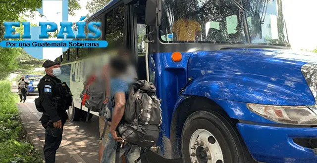 Migrantes indocumentados son rescatados en Escuintla