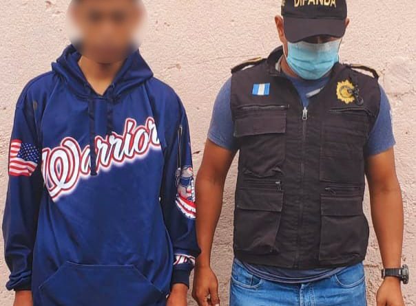 Agentes de la PNC impiden un asesinato