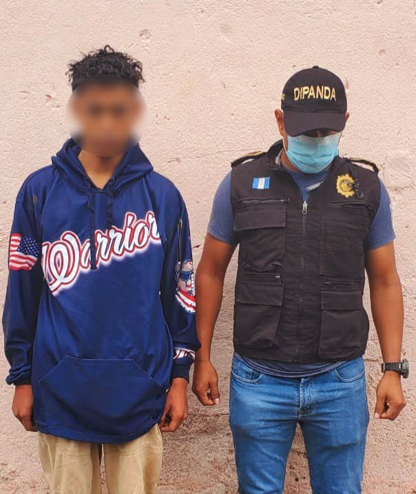 Agentes de la PNC impiden un asesinato