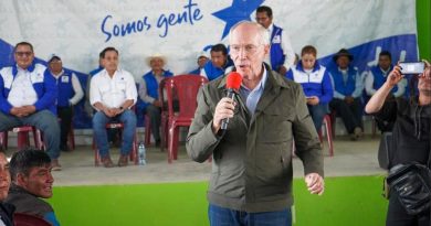 Edmond Mulet candidato presidencial del partido cabal