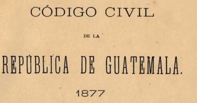 fotografía de una portada antigua del código civil.